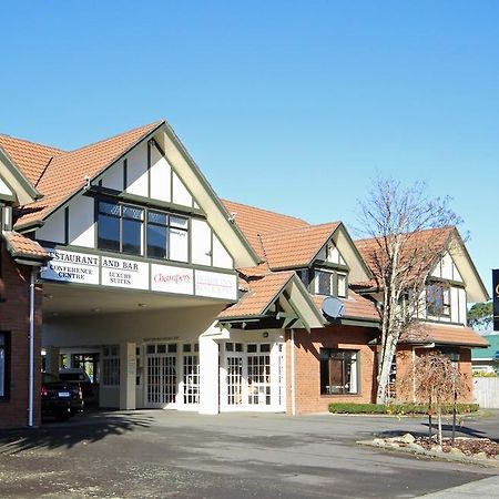 Champers Motor Inn Lower Hutt Bagian luar foto